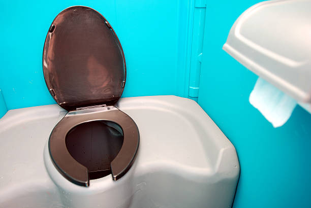 Portable Toilet Options We Offer in Lake Riverside, CA